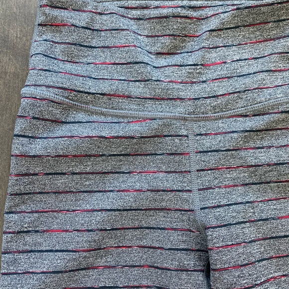 Mono B grey striped workout leggings - Picture 2 of 5